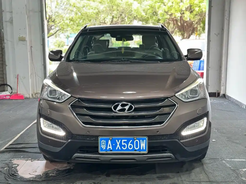 Hyundai Santa Fe 2013