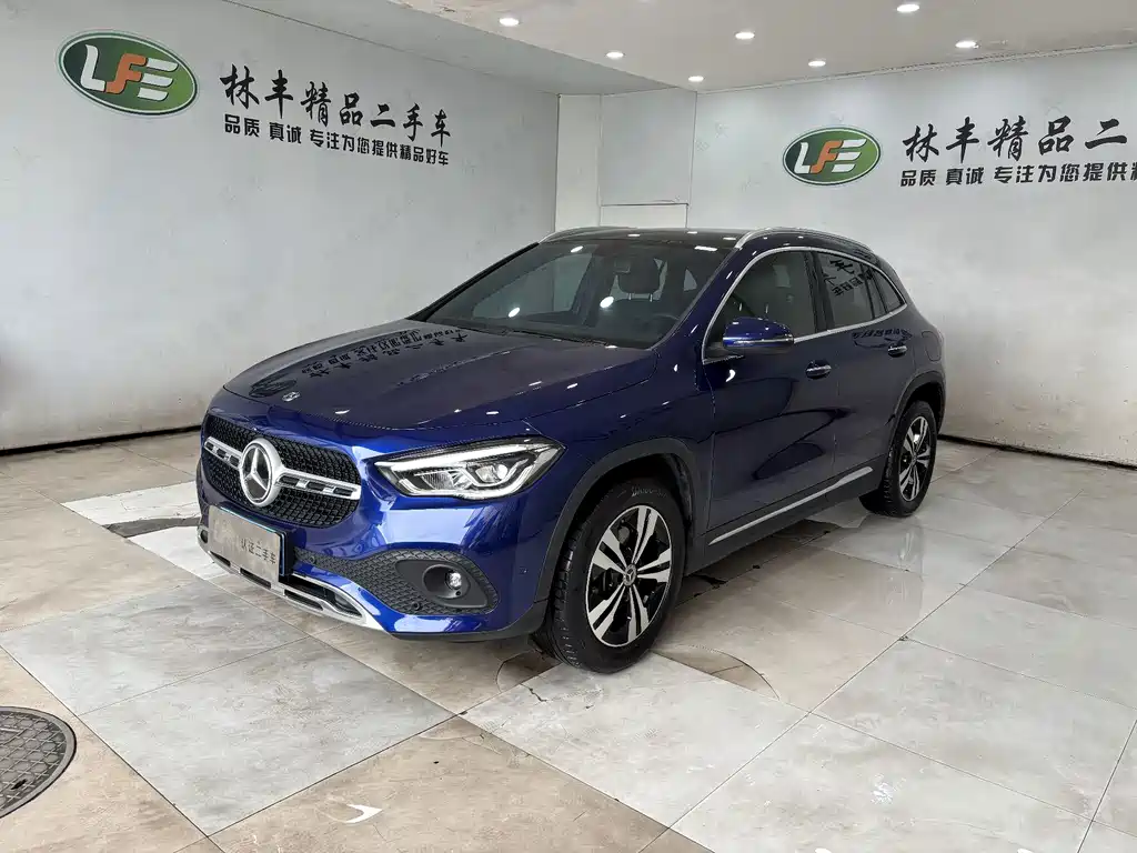 Mercedes-Benz GLA 2021