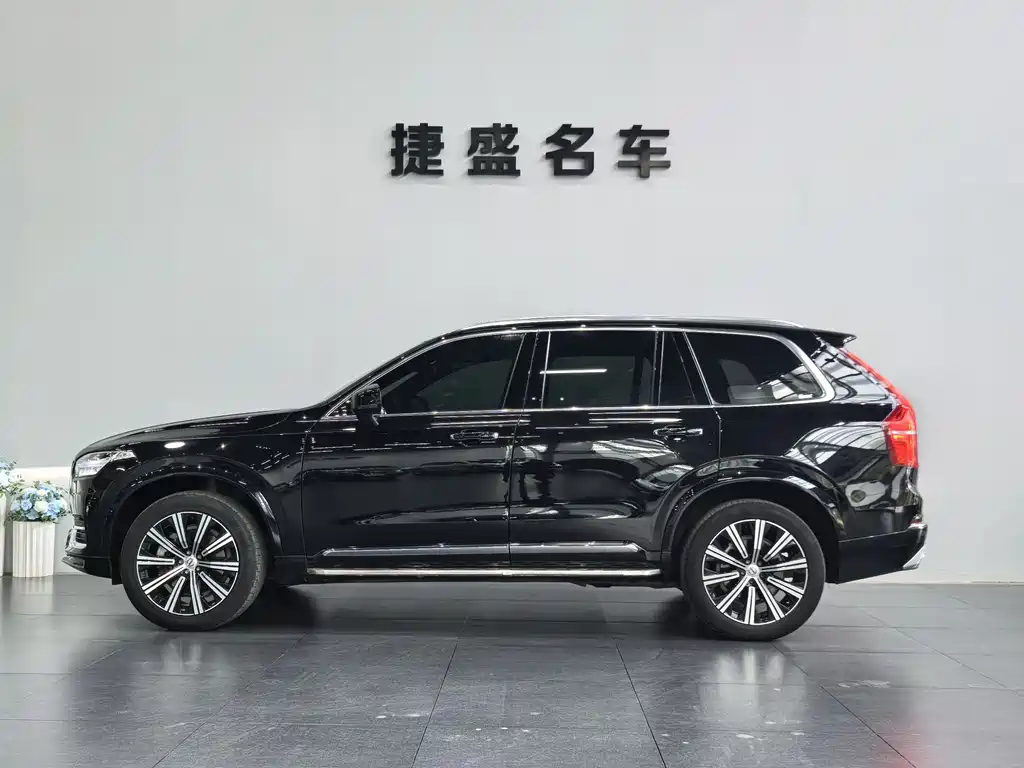 Volvo XC90 2021 — фото 3