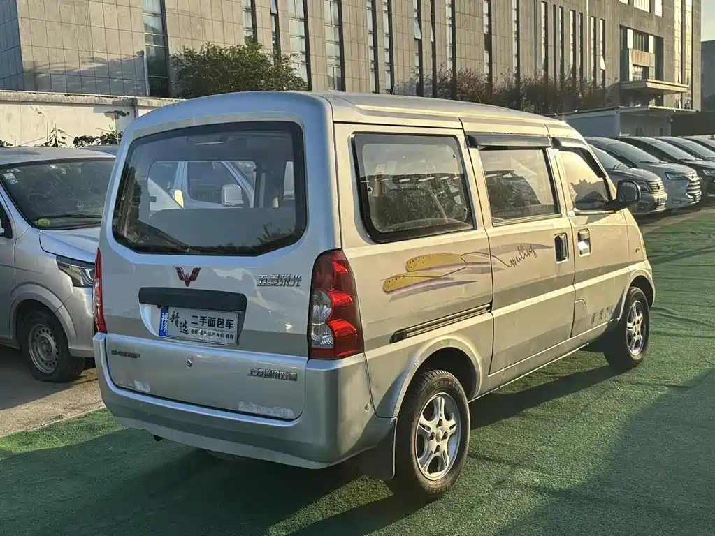 Wuling Rongguang 2015 — фото 6