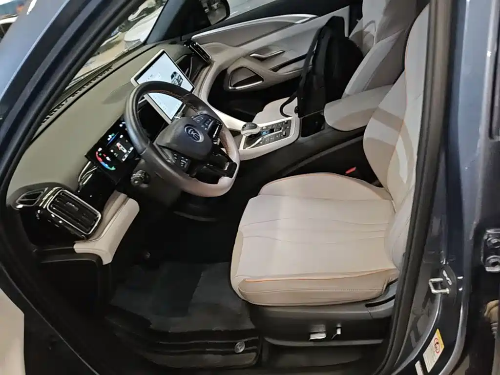 BYD Song Pro New Energy 2023 — фото 15