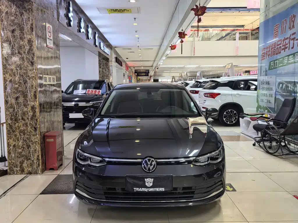 Volkswagen Golf 2022