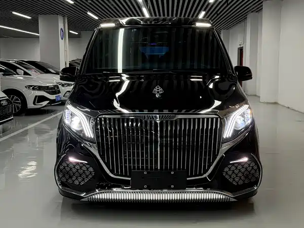 Mercedes-Benz Vito 2024