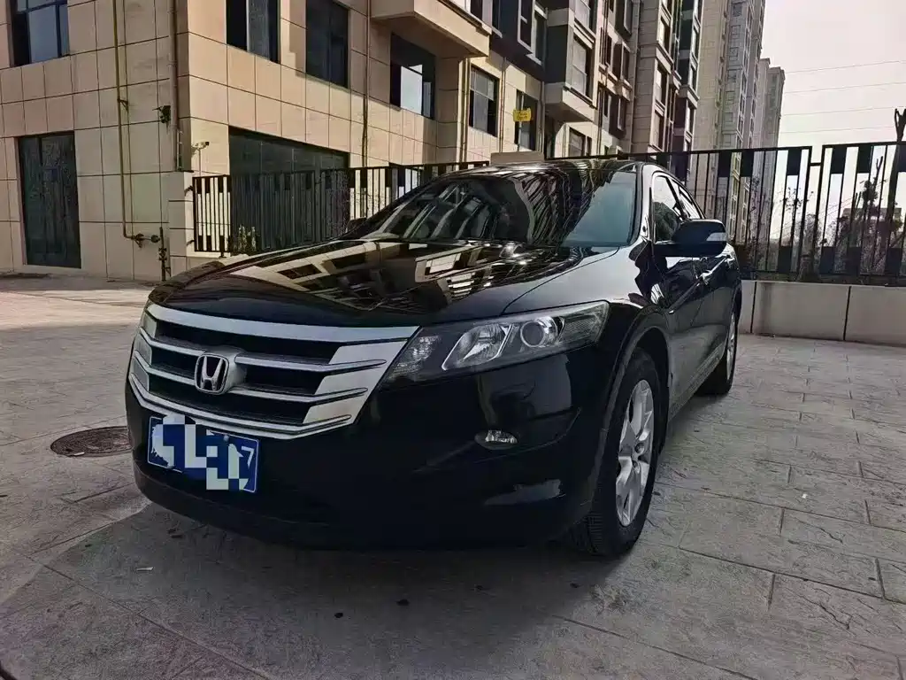 Honda Crosstour 2013 — фото 1