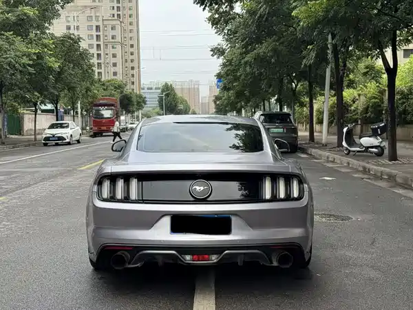 Ford Mustang 2015