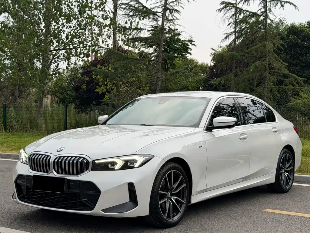 BMW 3 Series 2024