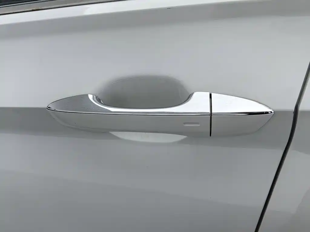 Volkswagen Sagitar 2022 — фото 18