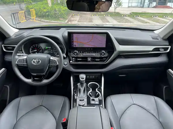 Toyota Highlander 2022