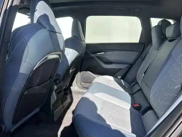Audi Q6L E-Tron 2026