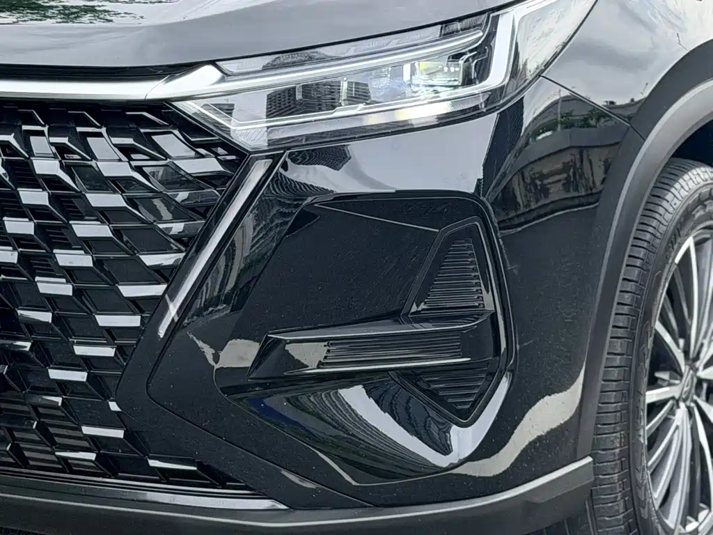 Chery Tiggo 8 PRO 2025