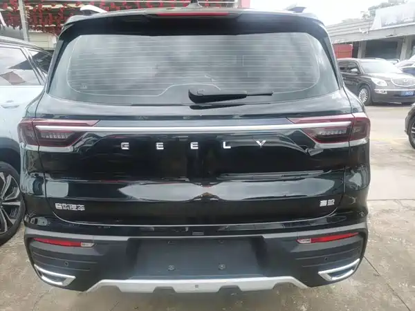 Geely Haoyue 2022