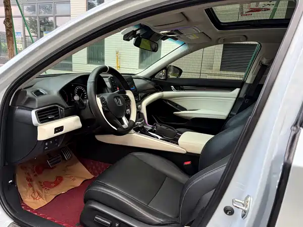 Honda Accord 2022