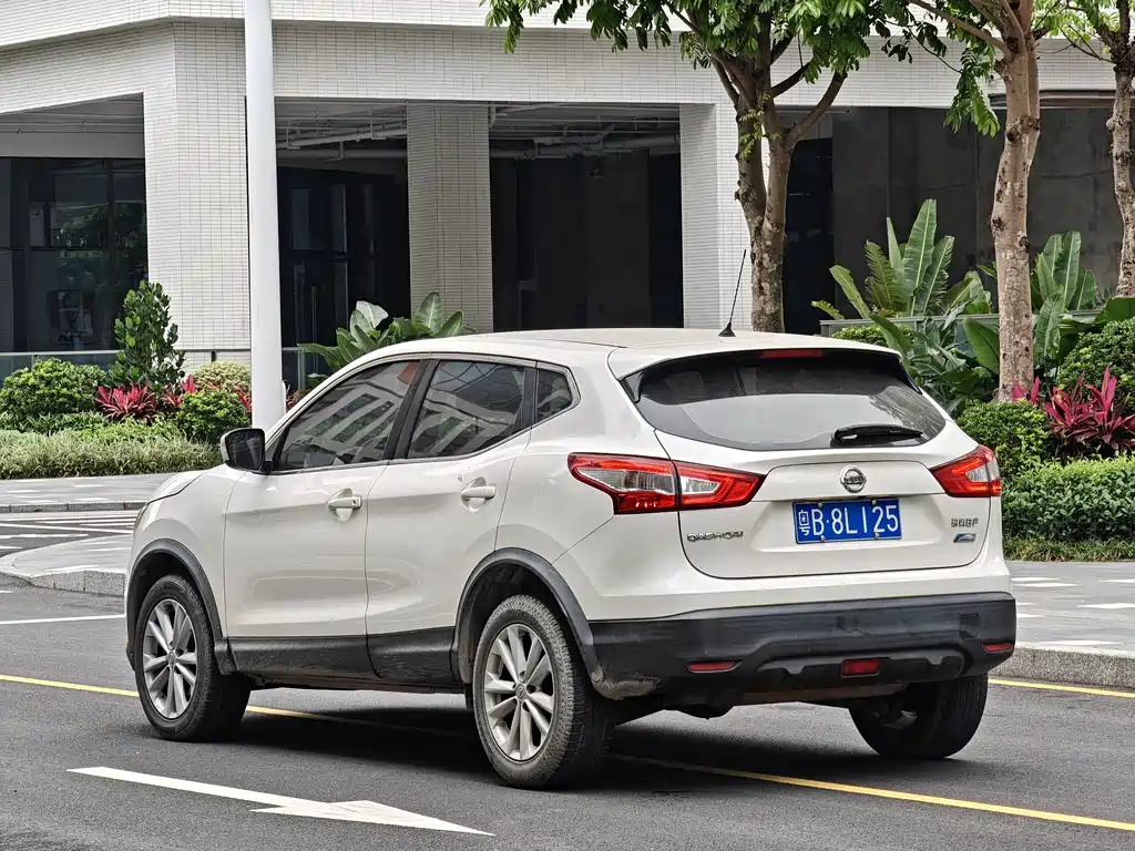 Nissan Qashqai 2017 — фото 10