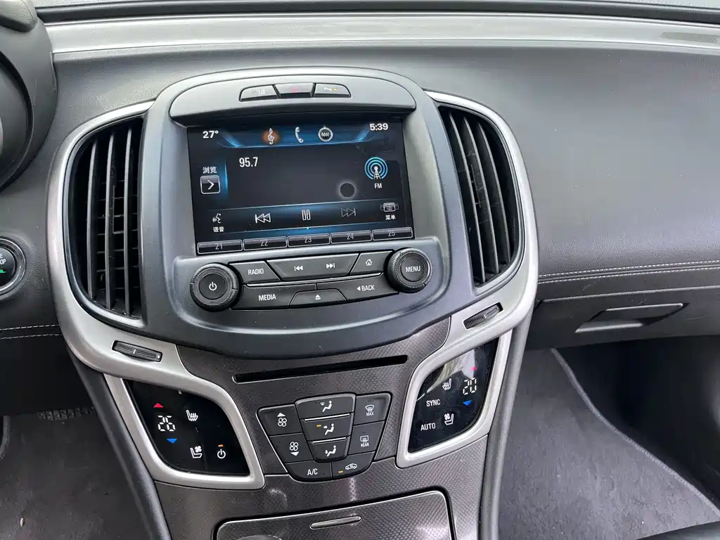 Buick LaCrosse 2013 — фото 12