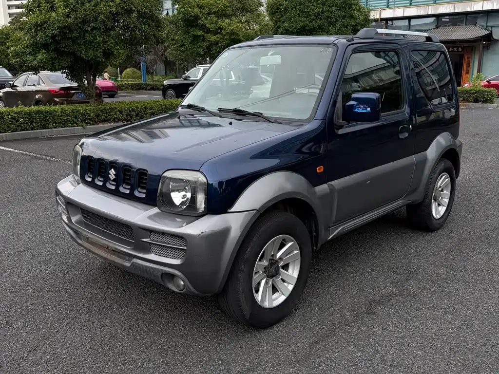 Suzuki Jimny 2010