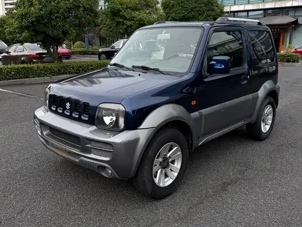 Suzuki Jimny 2010