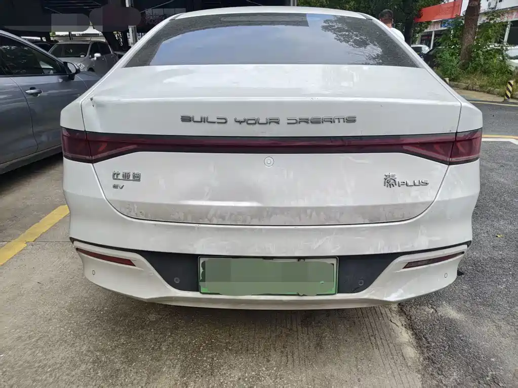BYD Qin PLUS 2022 — фото 15