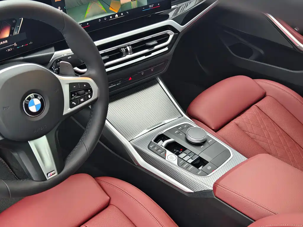 BMW 3 Series 2023 — фото 10