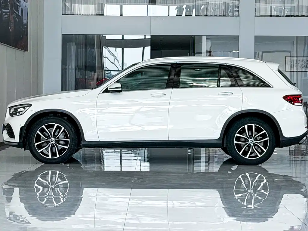 Mercedes-Benz GLC 2021