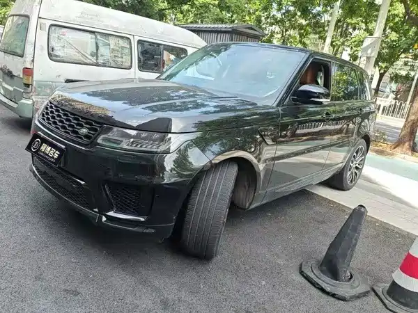 Land Rover Range Rover Sport 2021