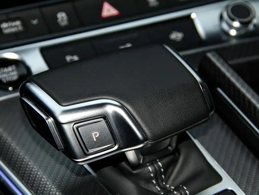 Audi A7L 2025 — фото 33