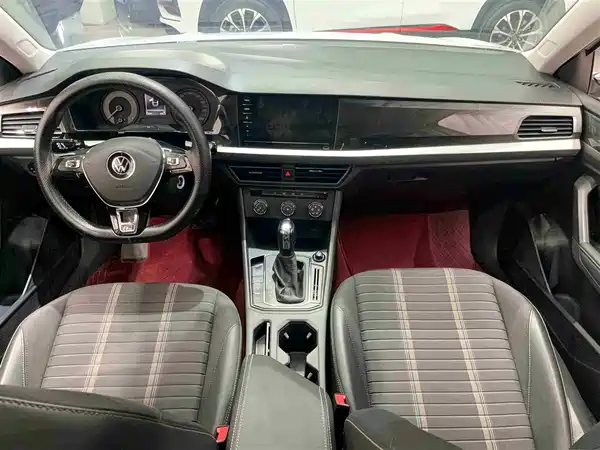 Volkswagen Lavida 2021