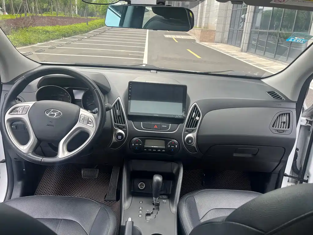 Hyundai ix35 2018 — фото 12