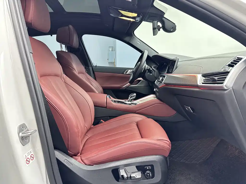 BMW X6 2023 — фото 13