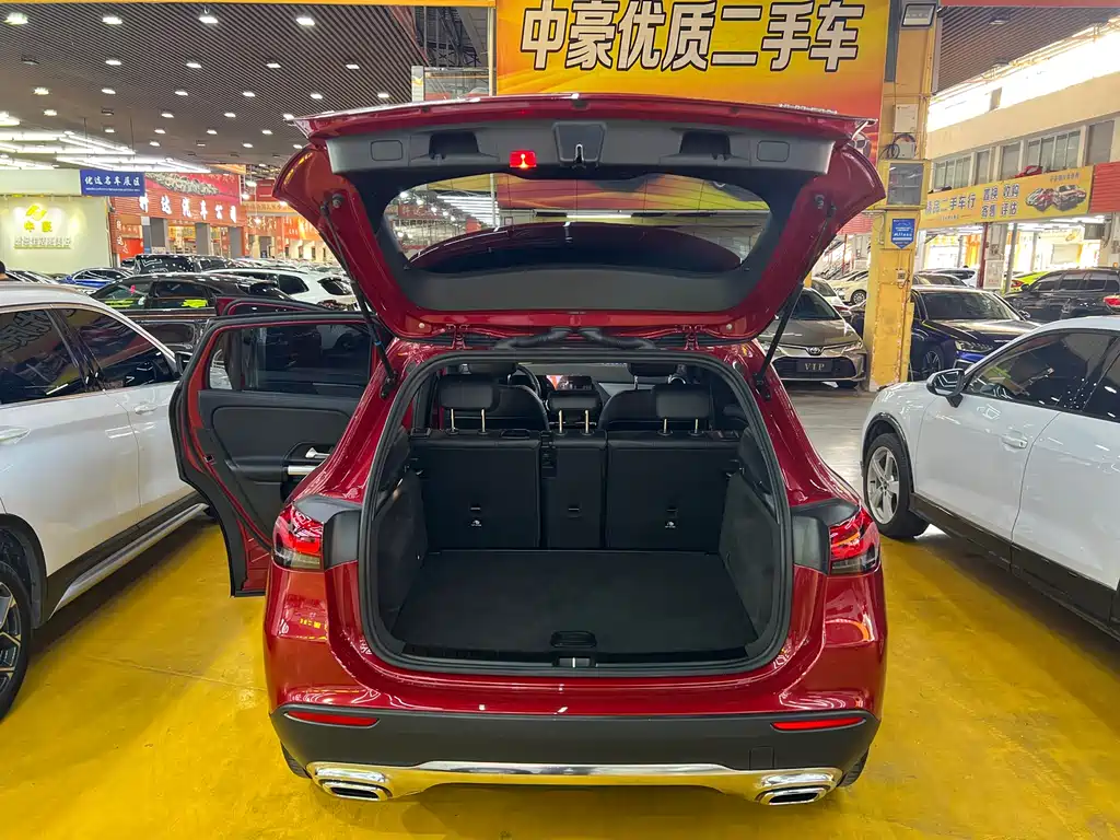 Mercedes-Benz GLA 2023 — фото 11