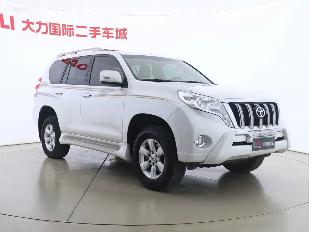 Toyota Prado 2017 — фото 3