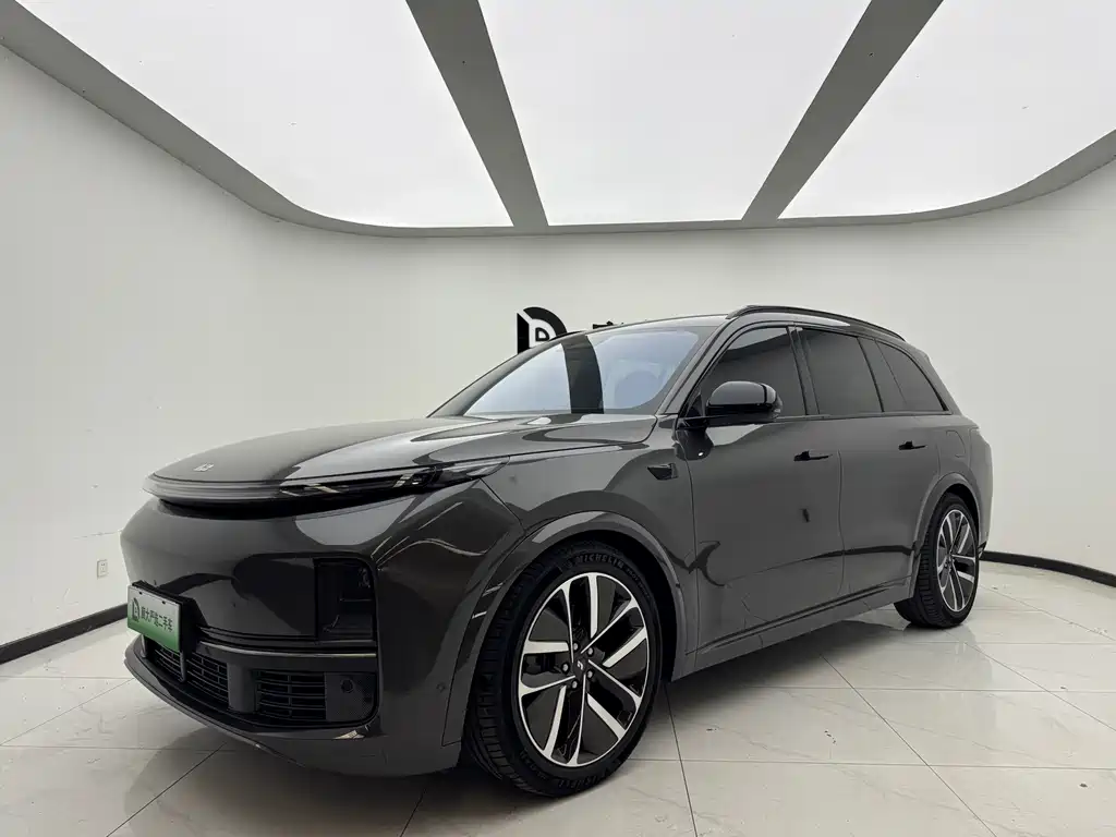Li Auto Li L8 2024
