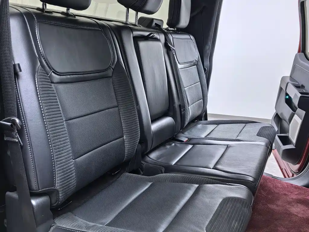 Ford F-150 Raptor 2023 — фото 8