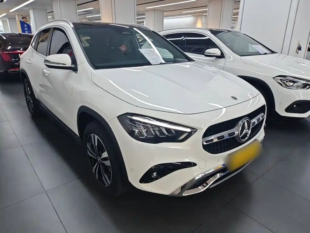 Mercedes-Benz GLA 2025 — фото 4