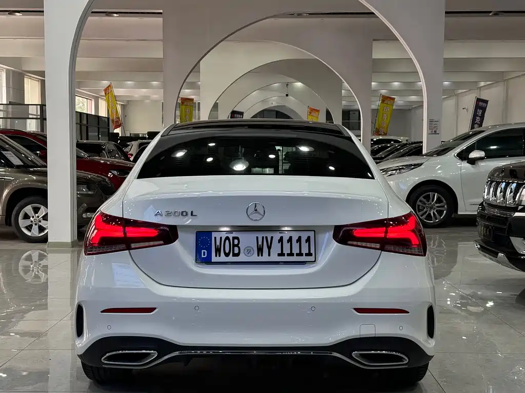 Mercedes-Benz A-Class 2021 — фото 12