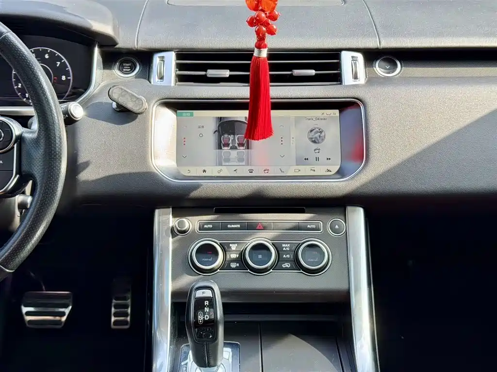 Land Rover Sport 2017 — фото 13