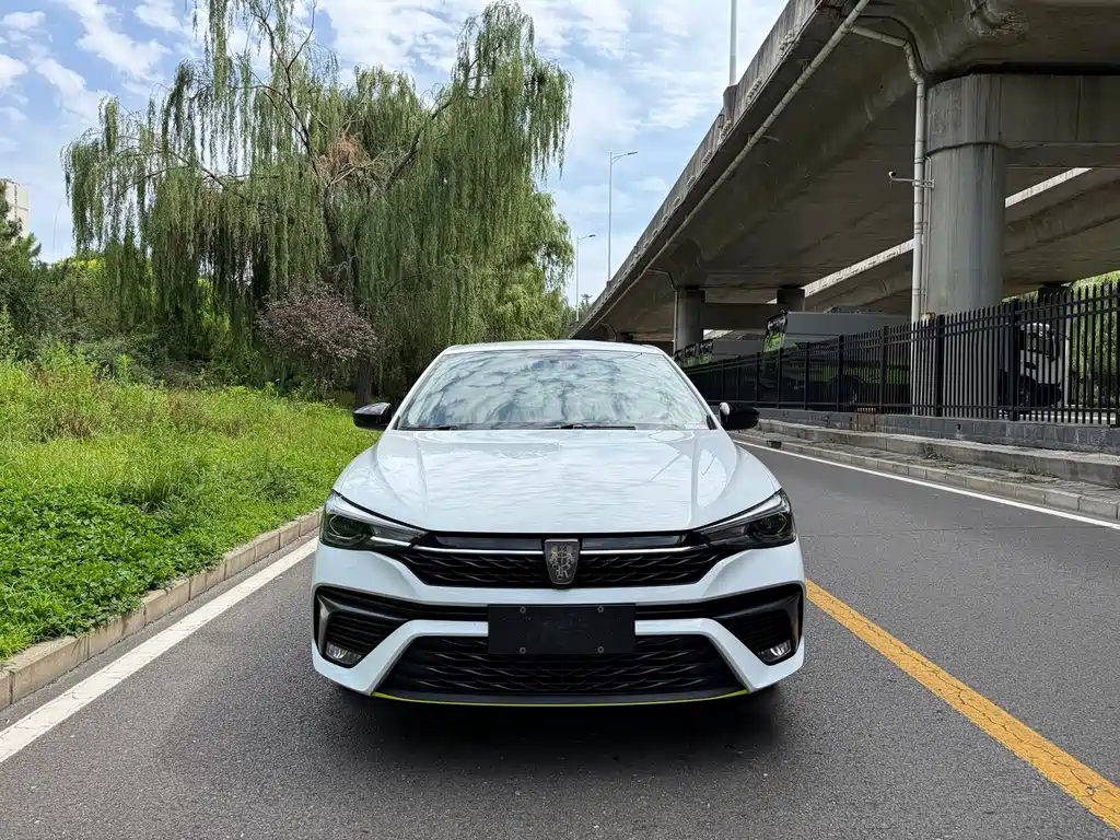 Roewe i5 2021