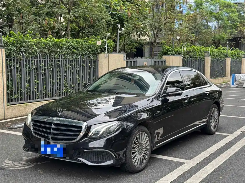 Mercedes-Benz E-Class 2020