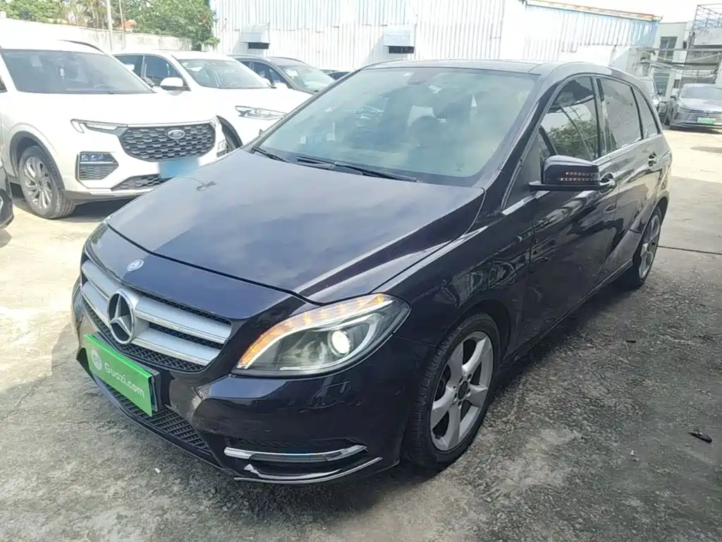 Mercedes-Benz B-Class 2015 — фото 2