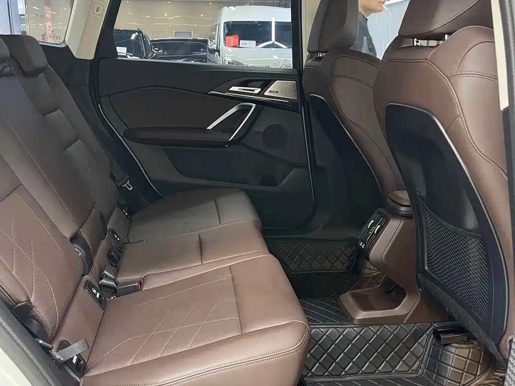 BMW X1 2024 — фото 12