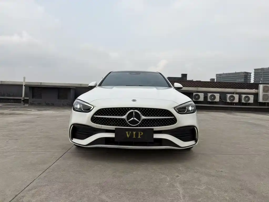 Mercedes-Benz C-Class 2022