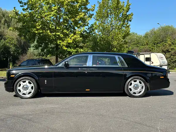 Rolls-Royce Phantom 2006