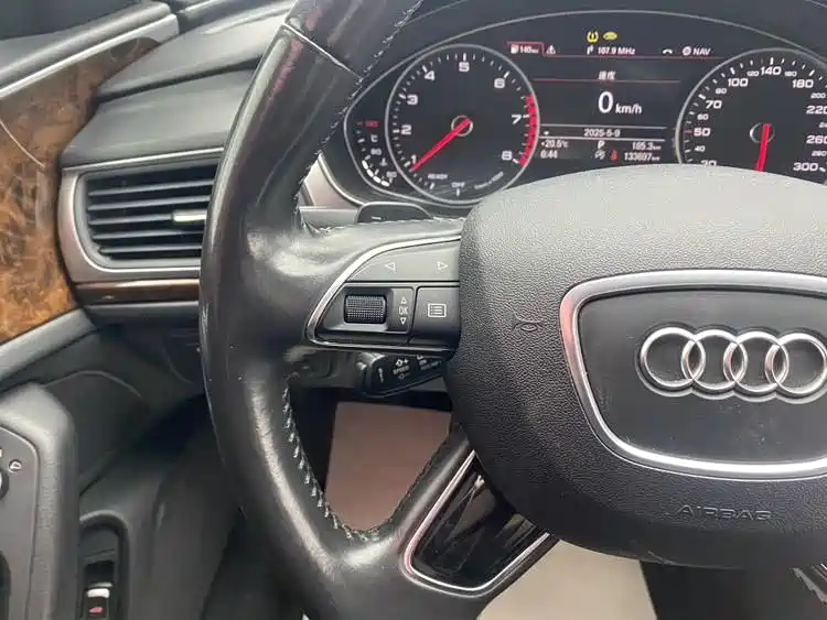 Audi A6L 2016 — фото 14