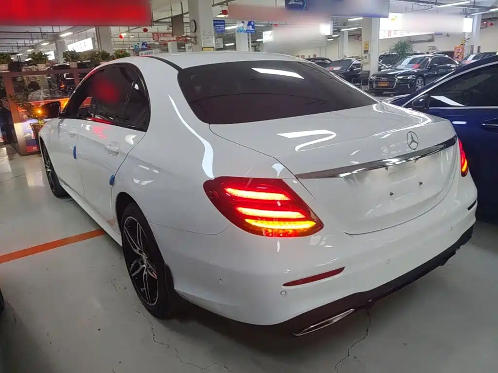 Mercedes-Benz E-Class 2017