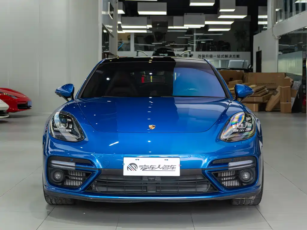 Porsche Panamera 2017 — фото 2
