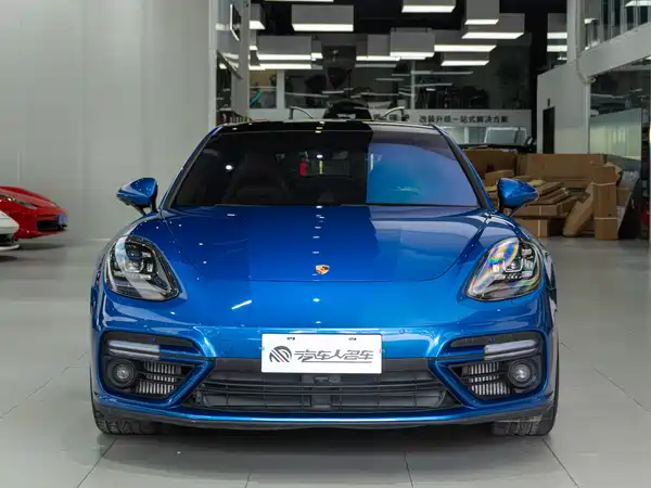 Porsche Panamera 2017