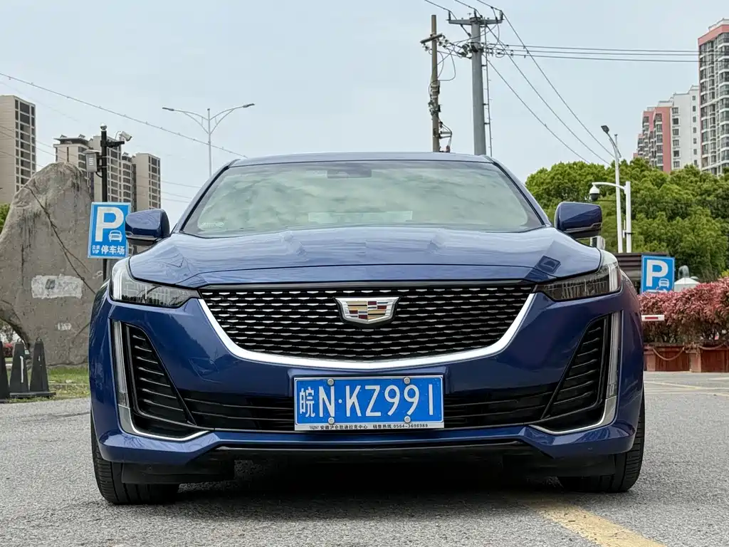 Cadillac CT5 2020 — фото 1