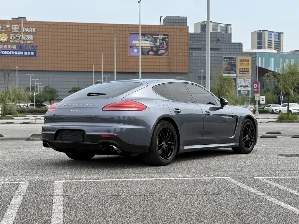Porsche Panamera 2014