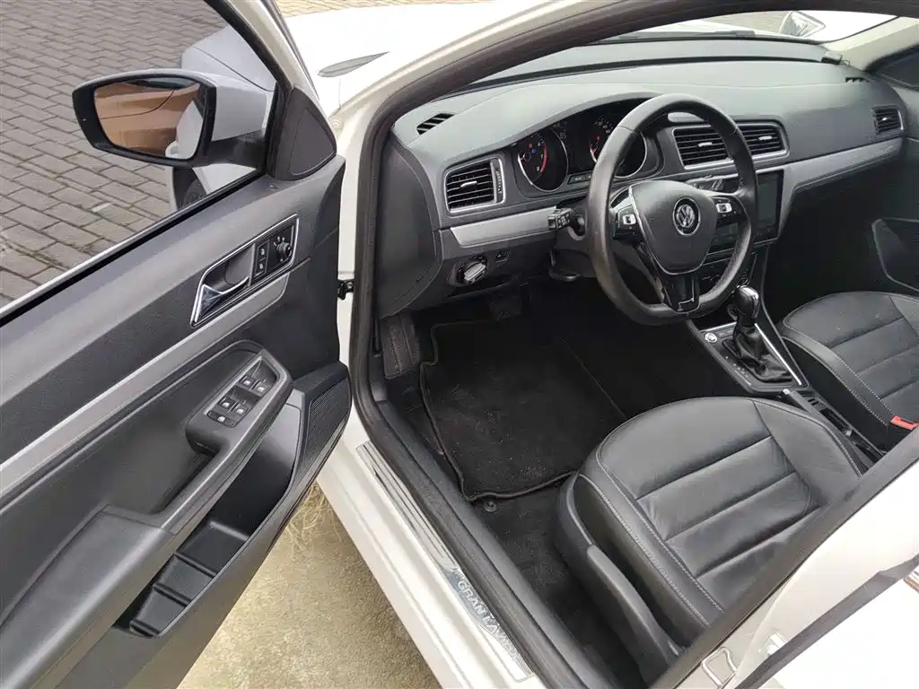 Volkswagen Gran Lavida 2018 — фото 16