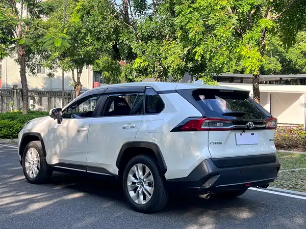 Toyota Wildlander 2022