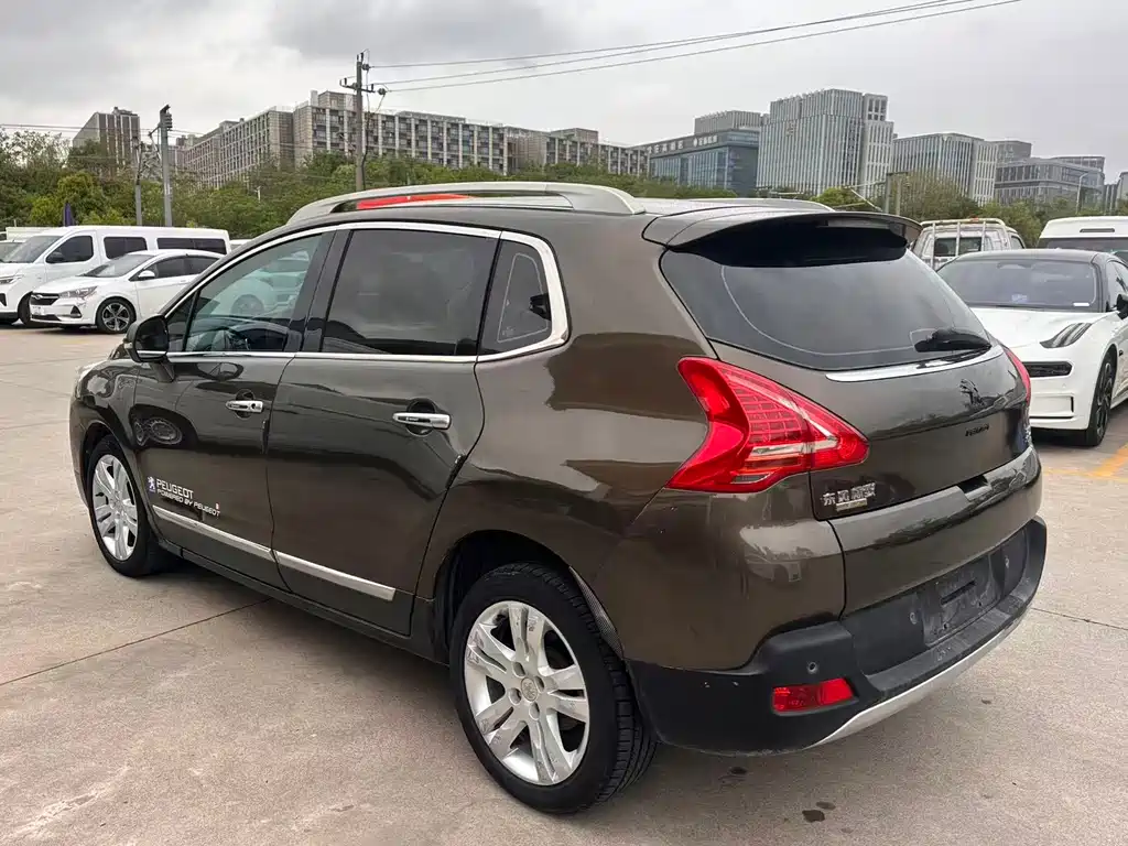 Peugeot 3008 2014 — фото 12
